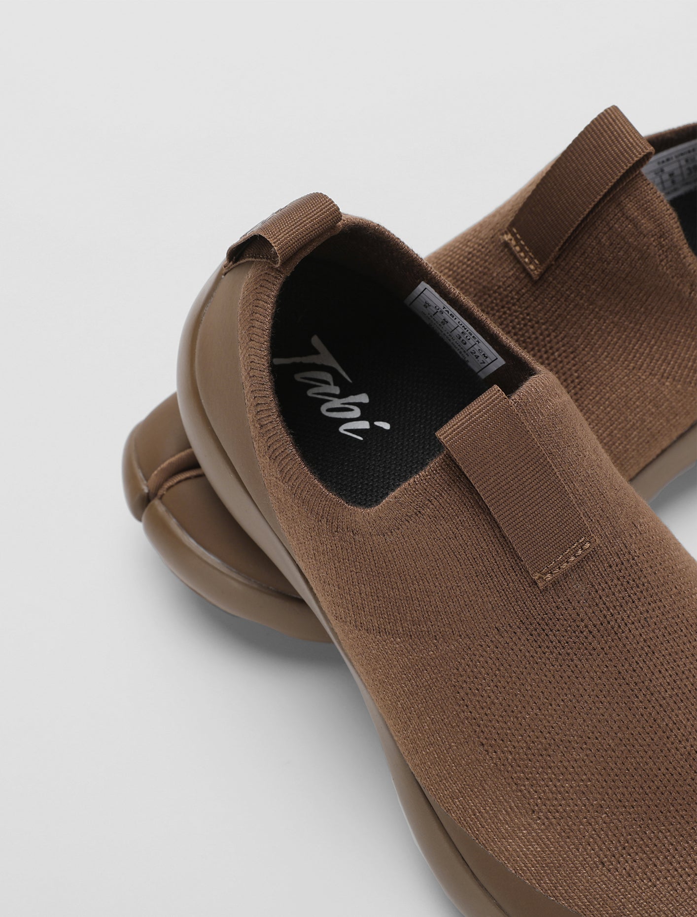 Tabi Shoe Women - Chocolate